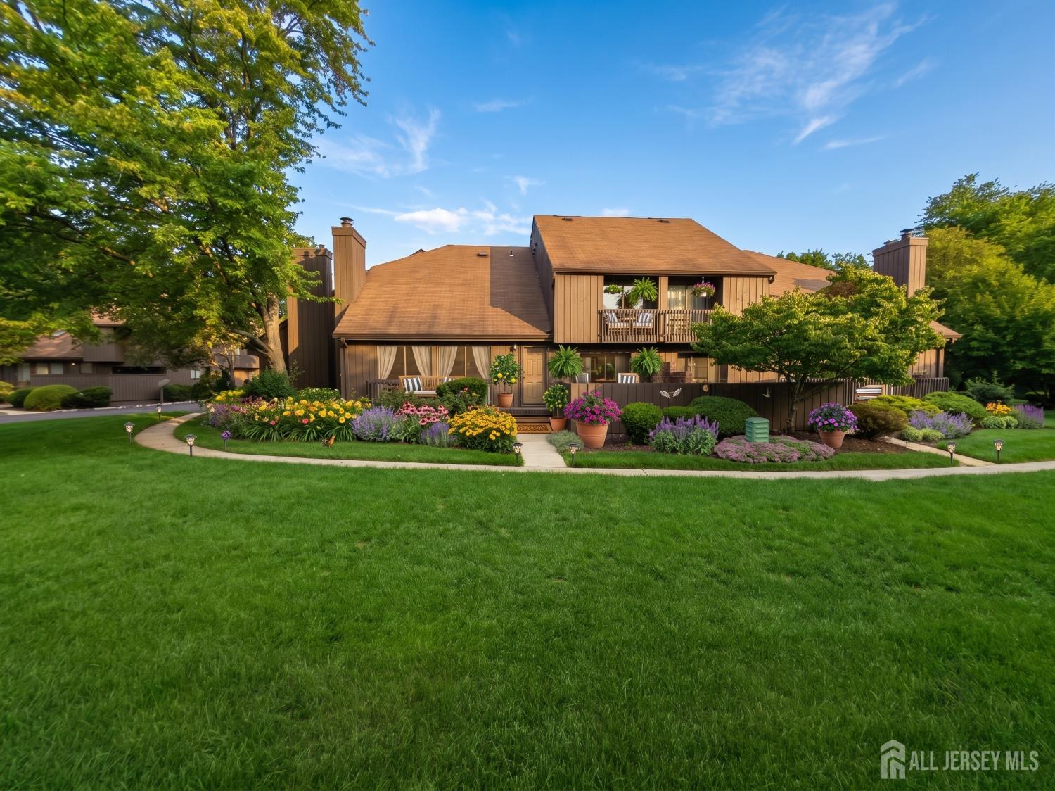 Residential Lease in Edison