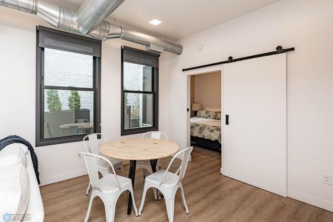 Dining Space | Image 11