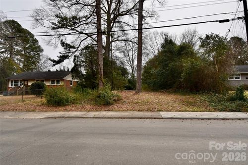 15-4210 Dinglewood Ave, Charlotte, NC, 28205-1415 | Card Image