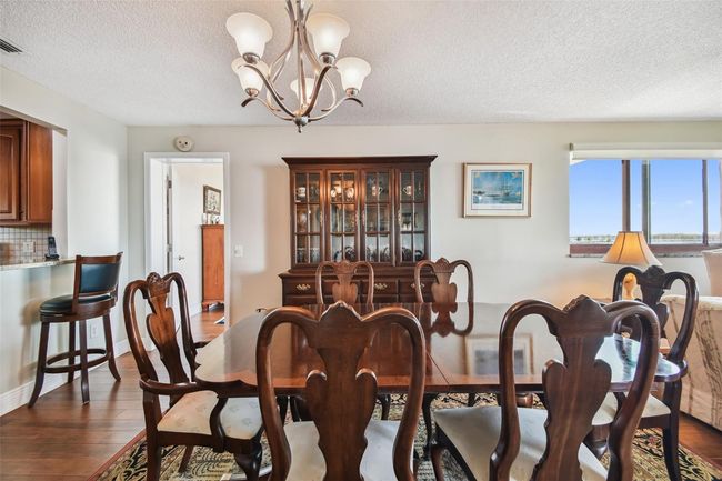 Dining Room. | Image 19