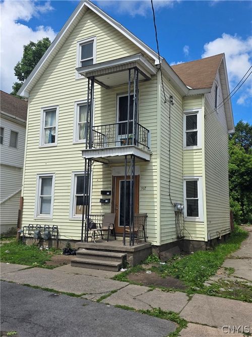 512 Nichols St, Utica, NY, 13501-1853 | Card Image