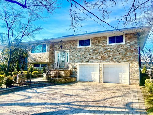 1026 Dartmouth Ln, Woodmere, NY, 11598-1012 | Card Image