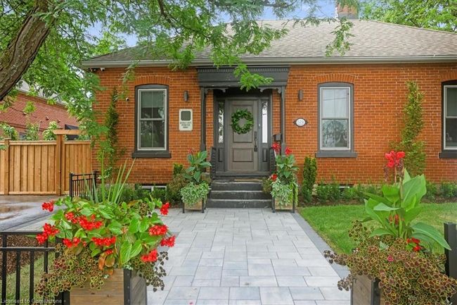 524 Locust St, House other with 3 bedrooms, 2 bathrooms and 6 parking in Burlington ON | Image 4