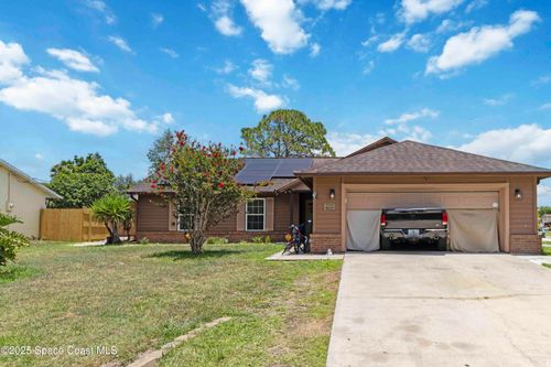 817 Helm Ave Nw, PALM BAY, FL, 32907-7798 | Card Image