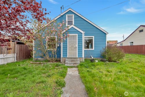 2916 Robin Avenue, Bremerton, WA, 98310 | Card Image