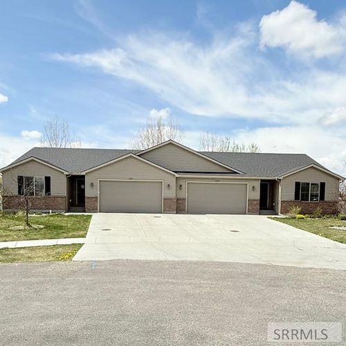 4205 E Roy Cir, Idaho Falls, ID, 83401-6399 | Card Image