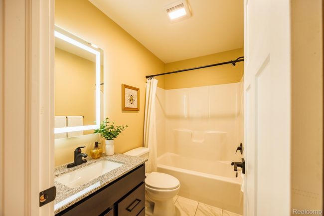 Gatehouse 17.jpg | Image 17