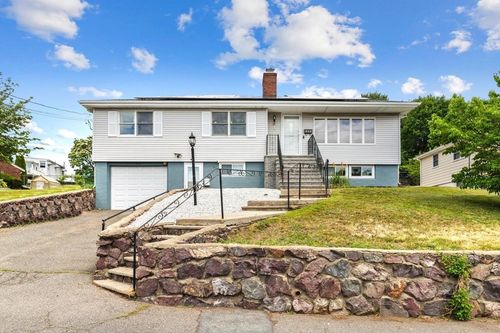 253 Suffolk Ave, Revere, MA, 02151-3832 | Card Image