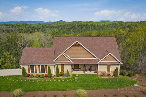 1510 High Valley Way, Lenoir, NC, 28645-6799 | Card Image