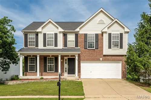 1566 Buckhurst Ct, Ballwin, MO, 63021-8395 | Card Image