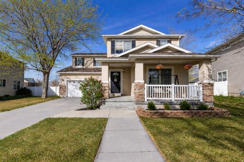 304 Dawson Ln, Tooele, UT, 84074-8975 | Card Image