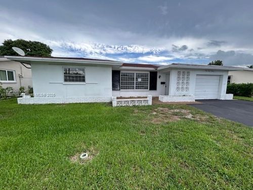 4716 Nw 48th Ave, Tamarac, FL, 33319-3633 | Card Image