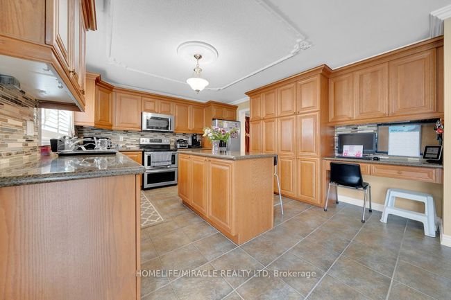 6 Mackeller Crt, House other with 5 bedrooms, 4 bathrooms and 4 parking in Ajax ON | Image 22
