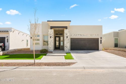 14724 Tierra Betancourt Pl, El Paso, TX, 79938 | Card Image