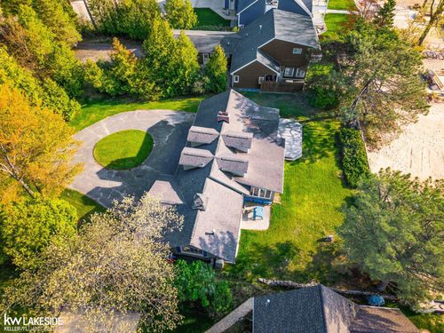 5970 Port Austin Rd, Caseville, MI, 48725-9585 | Card Image