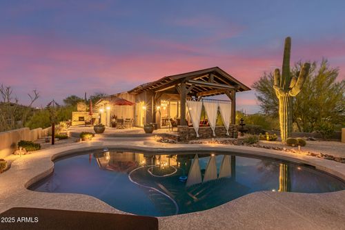 8102 E Serene St, Carefree, AZ, 85377-9608 | Card Image