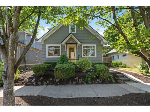 8719 Se 15th Ave, Portland, OR, 97202 | Card Image