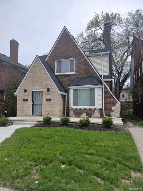 17181 Ohio St, Detroit, MI, 48221-2572 | Card Image
