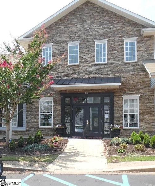 118 University Village Dr, Central, SC, 29630-4909 | Card Image