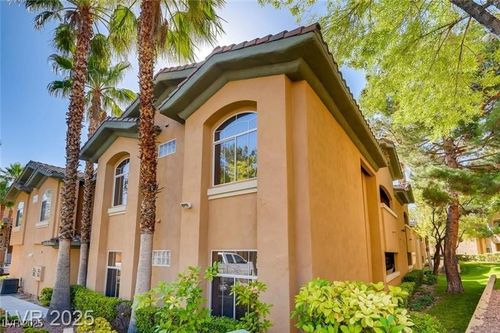 unit-203-1713 Sky Of Red Dr, Las Vegas, NV, 89128-8471 | Card Image