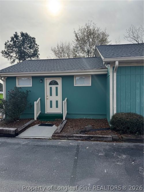 4420 Kahn Dr, Lumberton, NC, 28358-2326 | Card Image