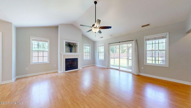 215 Gold Leaf Dr, House other with 3 bedrooms, 2 bathrooms and 2 parking in Hampstead NC | Image 7