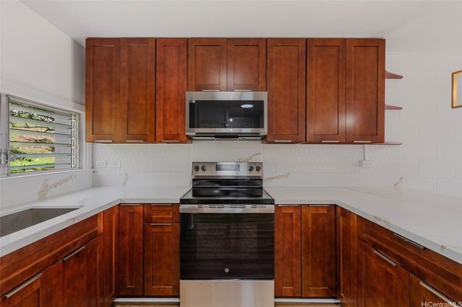 H50 - 92-801 Makakilo Dr, Condo with 3 bedrooms, 2 bathrooms and 2 parking in Kapolei HI | Image 4