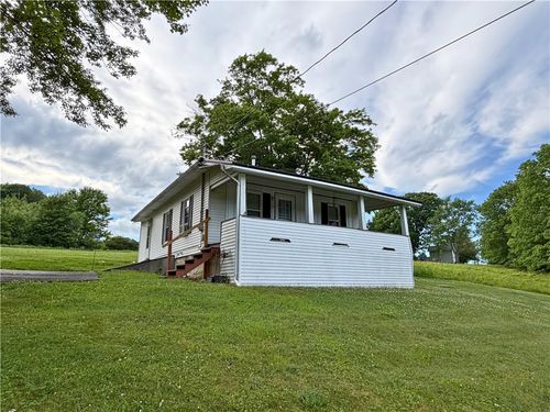 2141 Clintonville Road, Irwin Twp, PA, 16342 | Card Image