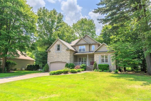 3409 Ancient Dr, Port Huron, MI, 48060-2333 | Card Image