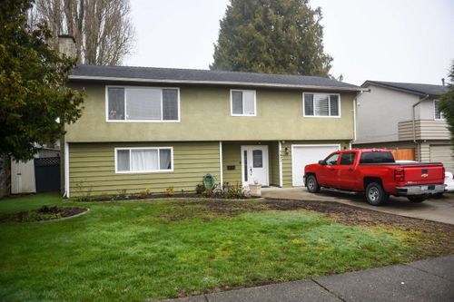 5471 44 Avenue, Ladner, BC, V4K1C8 | Card Image