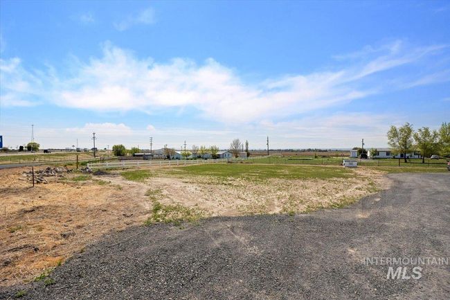 1882 Frontage Rd S, House other with 3 bedrooms, 2 bathrooms and null parking in Wendell ID | Image 30