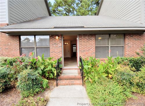 206 Villa Dr, Fayetteville, NC, 28311-1306 | Card Image