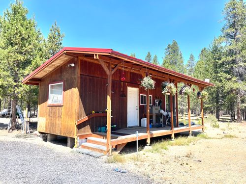 128226 Monk Ln, Crescent Lake, OR, 97733-7119 | Card Image