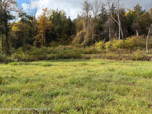 18 Lakeside Dr, Millerton, NY, 12546-4627 | Card Image