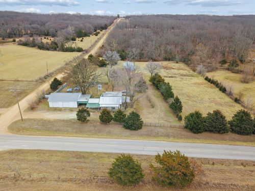 7535 E Highway Aa, Humansville, MO, 65674-8143 | Card Image