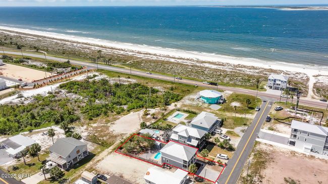 132 Pine St, House other with 4 bedrooms, 4 bathrooms and null parking in Port St. Joe FL | Image 34