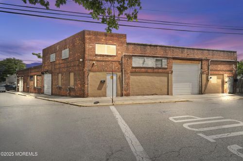 475 Westminster Pl, Lodi, NJ, 07644-1234 | Card Image