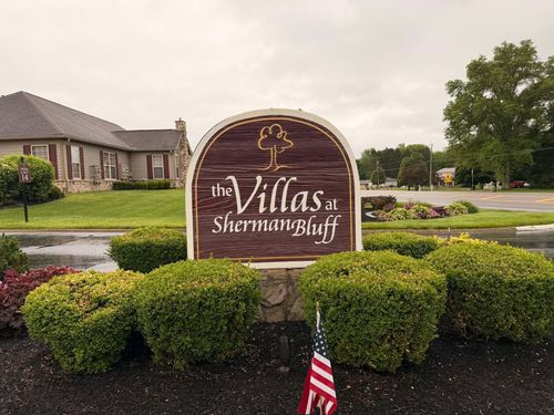 2143 William T Cir, Lancaster, OH, 43130-1087 | Card Image