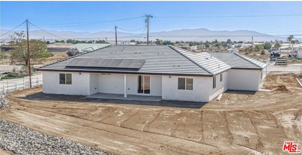Residential Lease in Hesperia 5