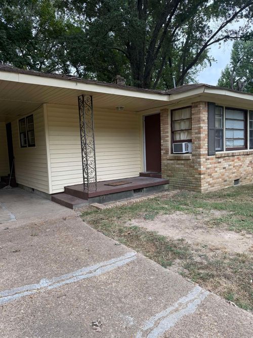 4008 Macaulay Cv, Memphis, TN, 38127-3937 | Card Image