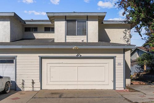 3844 Via Del Bardo, San Ysidro, CA, 92173-1556 | Card Image