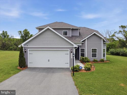 208 Rappahannock Run, FALLING WATERS, WV, 25419-1679 | Card Image