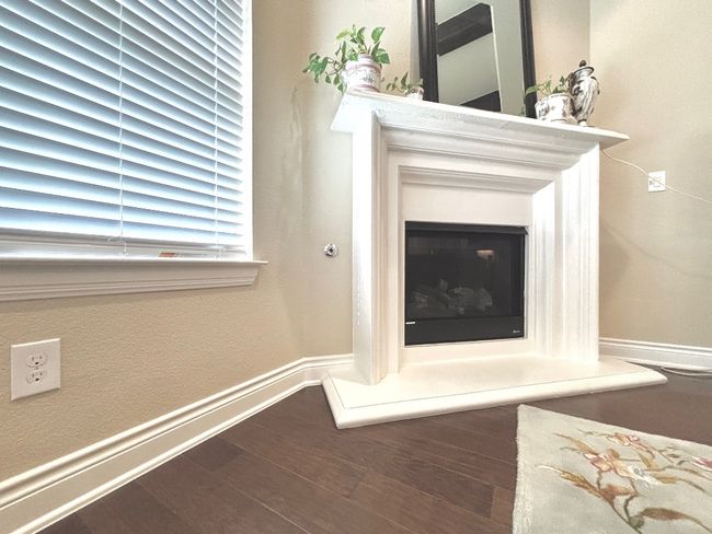 Gas Log Fireplace with Stone Surround Mantle | Image 11