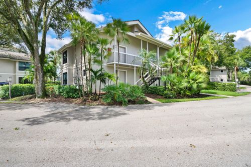423-11863 Wimbledon Cir, Wellington, FL, 33414-6037 | Card Image