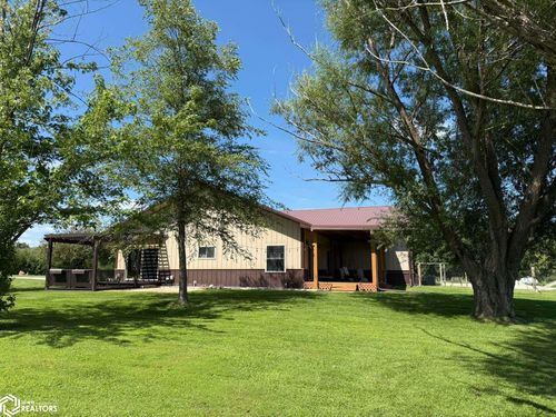 2430 330th Ave, Woodburn, IA, 50275-8092 | Card Image