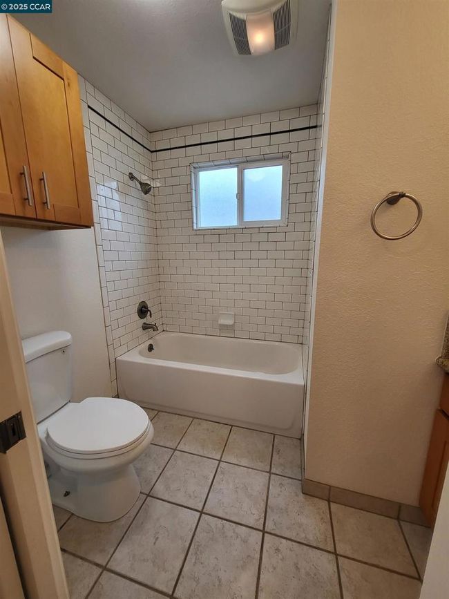 2422 Dover Ave, House other with 2 bedrooms, 1 bathrooms and null parking in San Pablo CA | Image 6