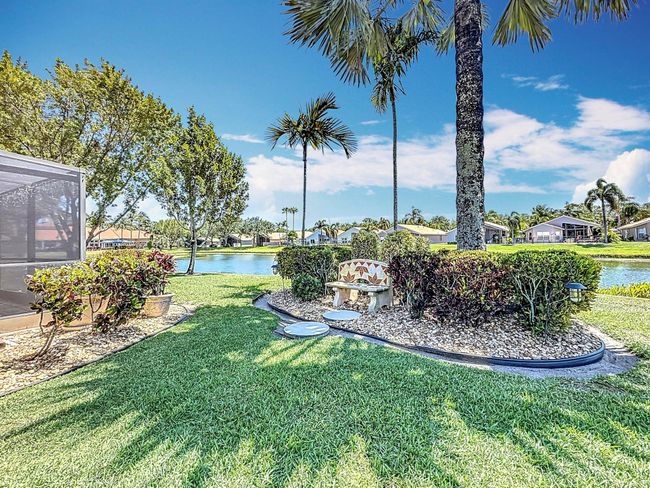 12110 Napoli Ln, Condo with 3 bedrooms, 2 bathrooms and null parking in Boynton Beach FL | Image 32
