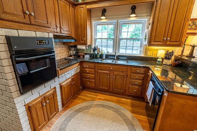 503 Court St, House other with 4 bedrooms, 4 bathrooms and null parking in Abingdon VA | Image 18
