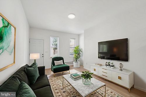 3602 Melon St, PHILADELPHIA, PA, 19104-1929 | Card Image