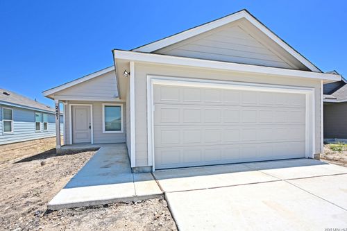 2407 Shady Grv, New Braunfels, TX, 78130-0675 | Card Image